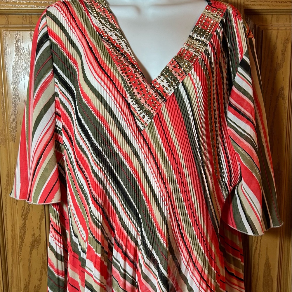 💚3/$25 Catherines Multicolor Striped V-Neck Tunic 1X